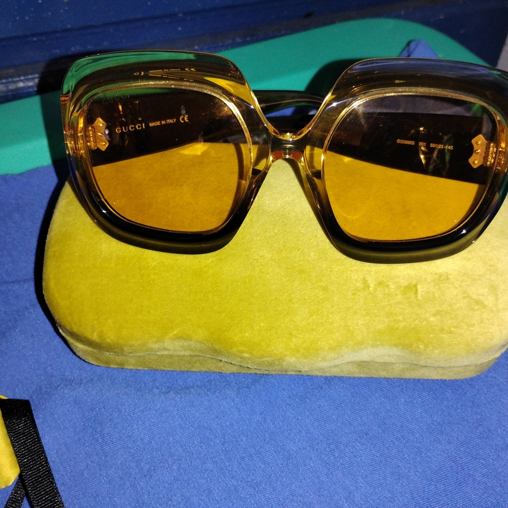 Gucci Women's Gold Sunglasses